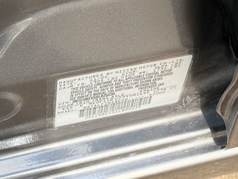 Used 2025 Nissan Versa SV w/ Trunk Package FWD image 29