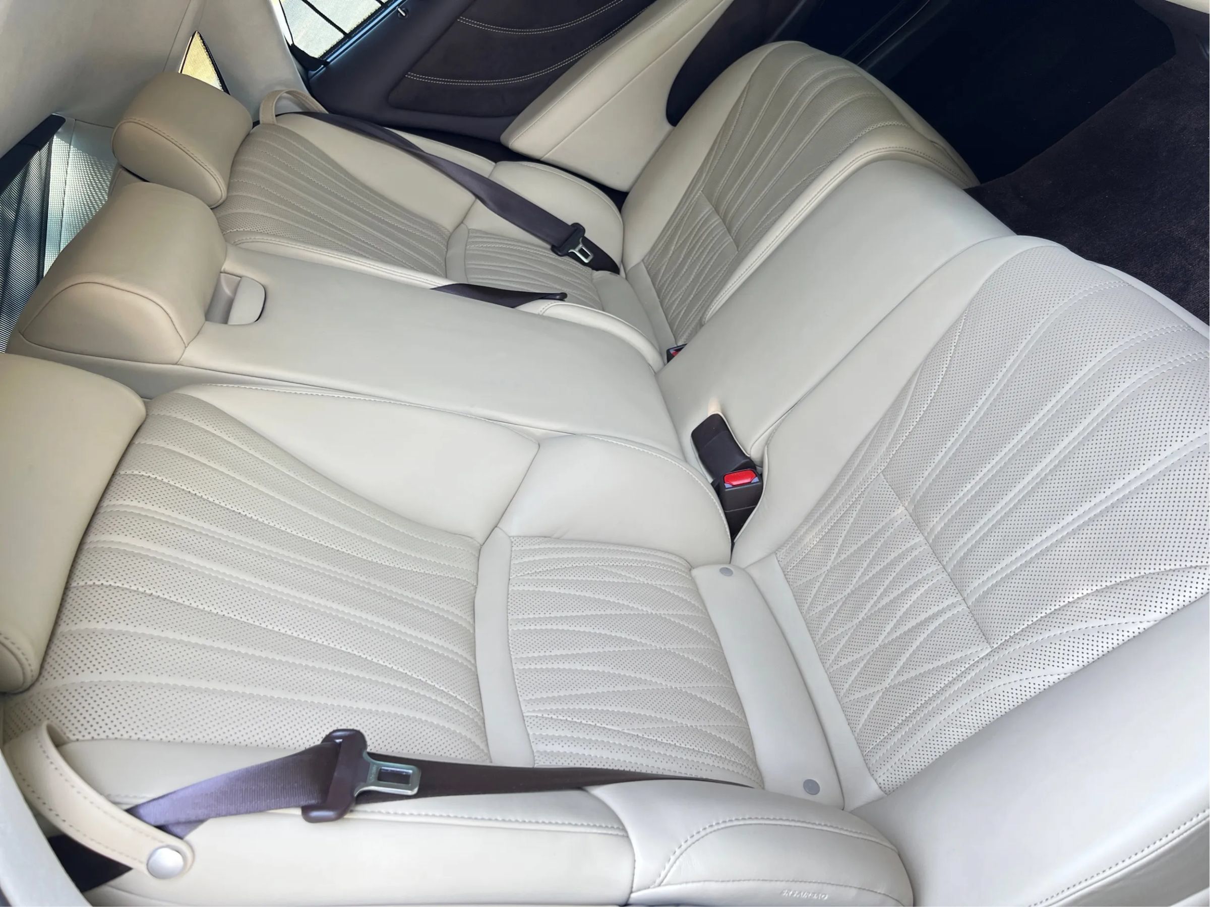 Used 2018 Lexus LS 500 w/ Luxury Package RWD image 18
