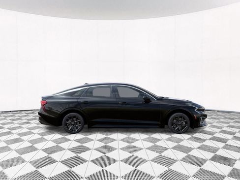 New 2026 Kia K5 LXS image 9