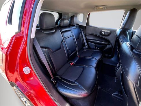 Used 2017 Jeep Compass Latitude w/ Popular Equipment Group image 25