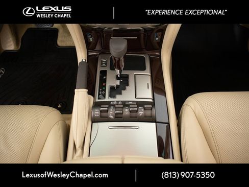 Used 2014 Lexus LX 570 4WD image 35