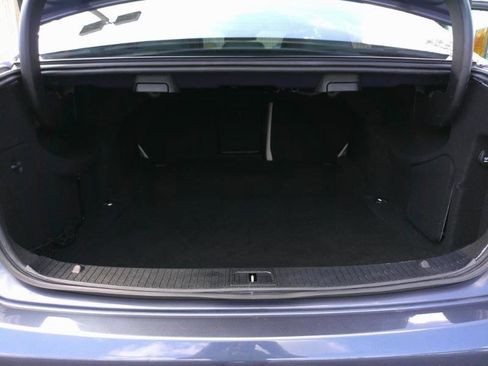 Used 2016 Mercedes-Benz E 350 Sedan w/ Premium Package image 9