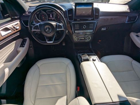 Used 2017 Mercedes-Benz GLE 43 AMG AMG GLE 43 w/ Premium 3 Package image 27