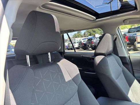 Certified 2025 Toyota RAV4 XLE w/ Convenience Package AWD/4WD image 21