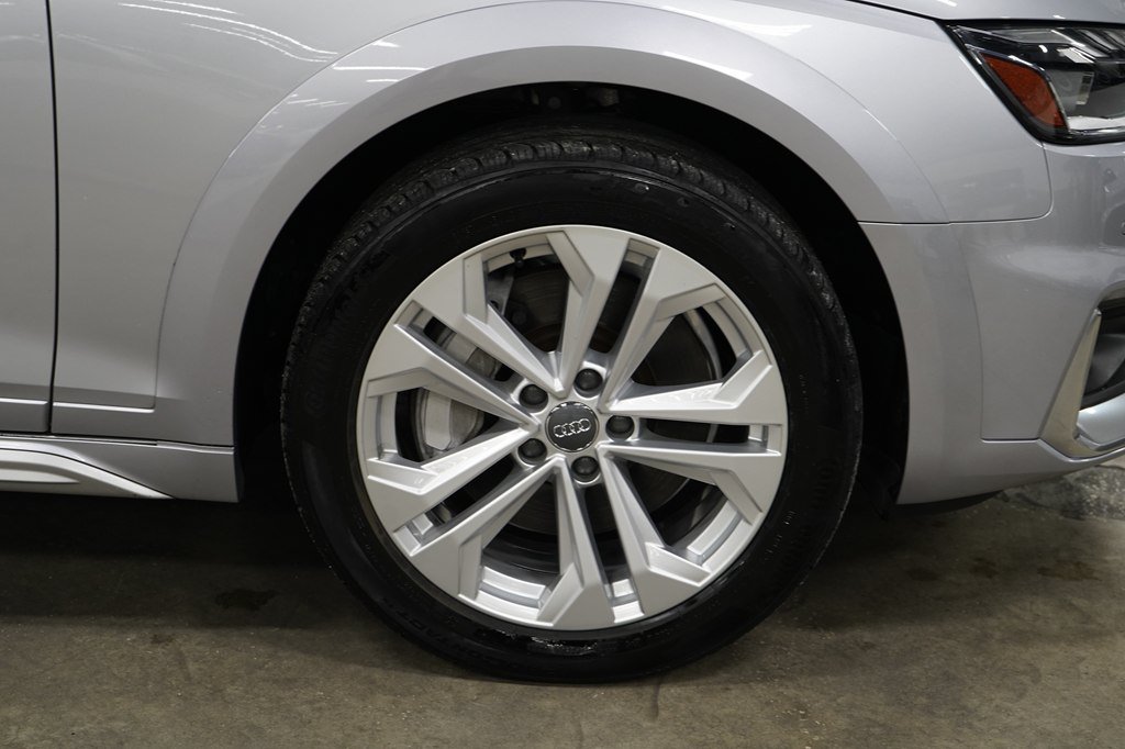 Used 2021 Audi A4 2.0T allroad Premium Plus w/ Premium Plus Package AWD/4WD image 33