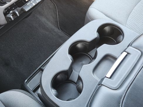 Used 2024 RAM 2500 Big Horn image 21