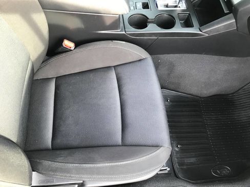 Used 2015 Subaru Legacy 2.5i Premium image 11