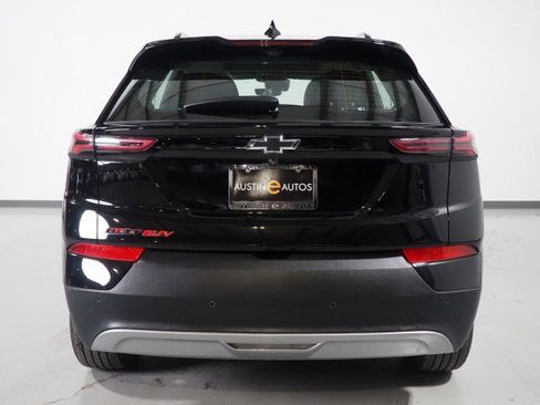 Used 2023 Chevrolet Bolt EUV Premier w/ Sun & Sound Package image 47