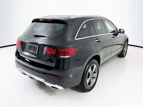 Certified 2022 Mercedes-Benz GLC 300 image 8