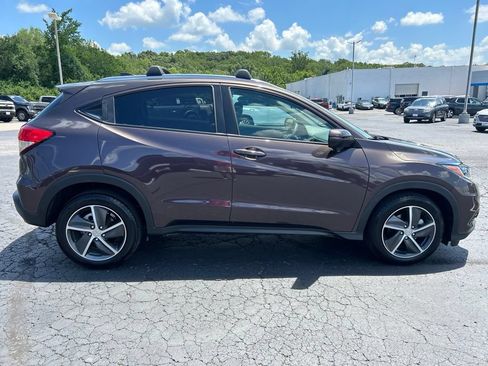 Used 2022 Honda HR-V EX image 4