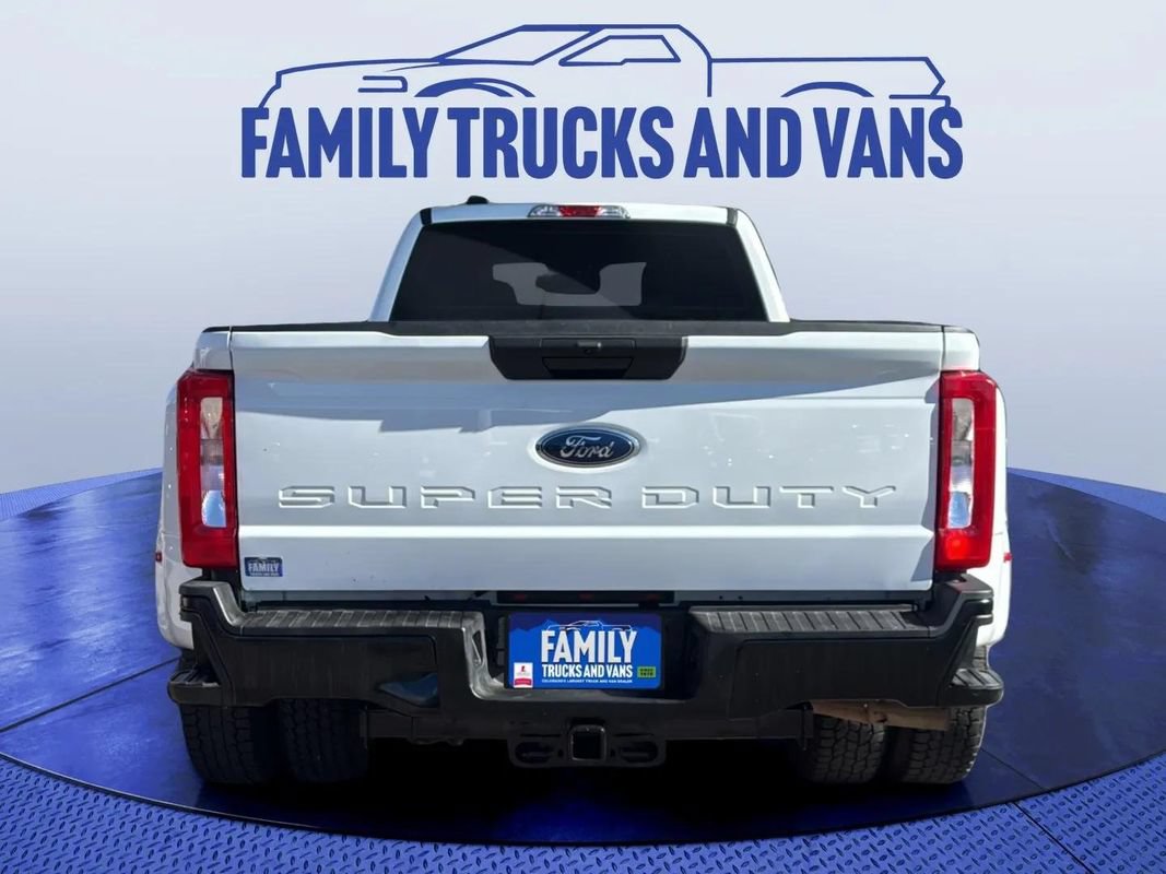 Used 2024 Ford F350 XL AWD/4WD image 4