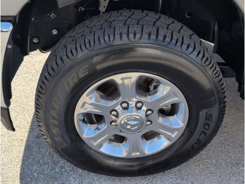 Used 2024 RAM 2500 Big Horn image 9