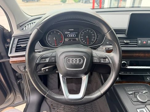 Used 2018 Audi Q5 2.0T Premium w/ Convenience Package AWD/4WD image 16