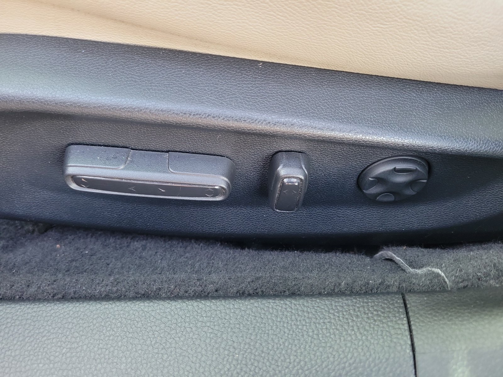 Used 2019 Honda Accord Touring image 18