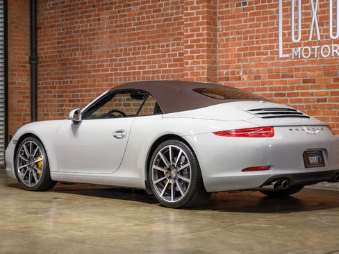 Used 2013 Porsche 911 Carrera S image 5