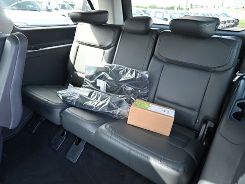 New 2027 Ford Expedition Max Active RWD image 36