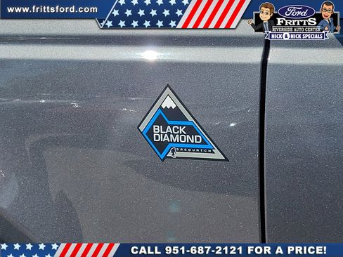 New 2024 Ford Bronco Black Diamond w/ Sasquatch Package image 23