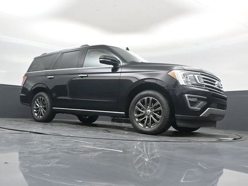 Used 2020 Ford Expedition Limited image 37