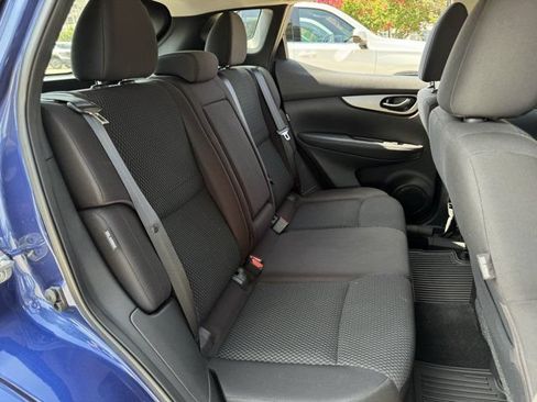 Used 2022 Nissan Rogue Sport S FWD image 28