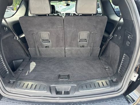 Used 2018 Dodge Durango R/T w/ Blacktop Package AWD/4WD image 12