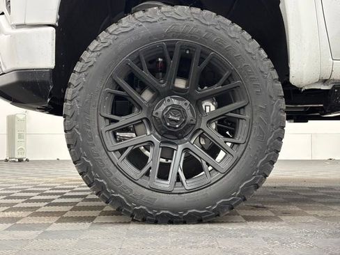 New 2026 GMC Sierra 1500 AT4 w/ Technology Package image 15