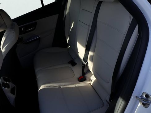 Certified 2026 Mercedes-Benz GLC 300 4MATIC image 23