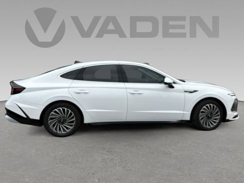 New 2024 Hyundai Sonata SEL image 7