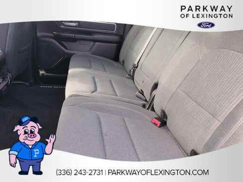 Used 2022 RAM 1500 Big Horn AWD/4WD image 29