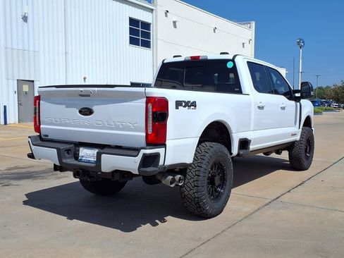 New 2026 Ford F250 Lariat w/ Black Appearance Package AWD/4WD image 2