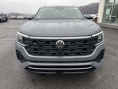 New 2026 Volkswagen Atlas Cross Sport SEL Premium R-Line AWD/4WD image 2