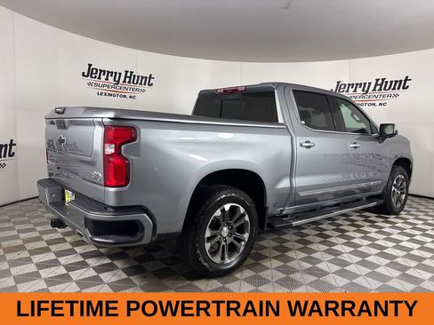 Used 2025 Chevrolet Silverado 1500 High Country w/ Technology Package image 5