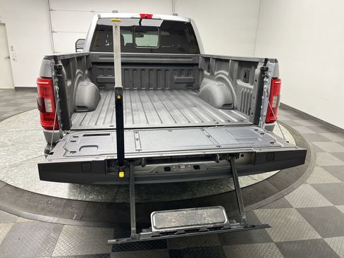 Used 2022 Ford F150 XLT w/ Equipment Group 302A High image 34