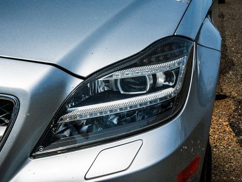 Used 2014 Mercedes-Benz CLS 550 image 7