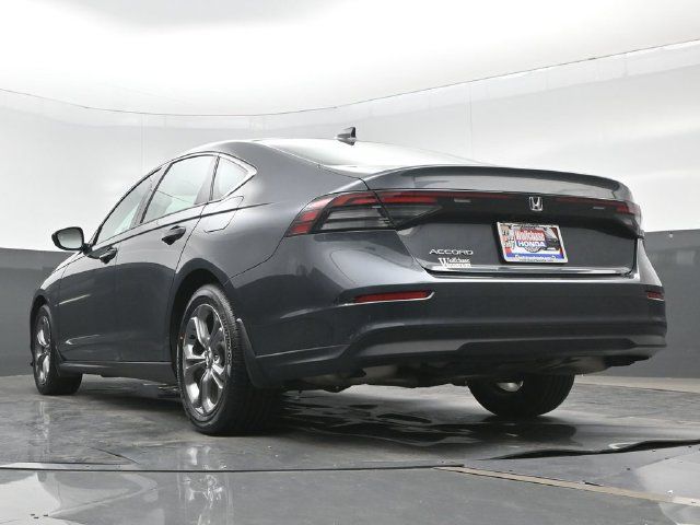 Certified 2023 Honda Accord EX image 23