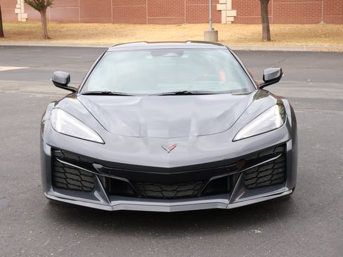 New 2027 Chevrolet Corvette Z06 w/ Stealth Interior Trim Package RWD image 30
