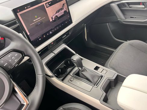 New 2026 MAZDA CX-5 Preferred AWD/4WD image 17