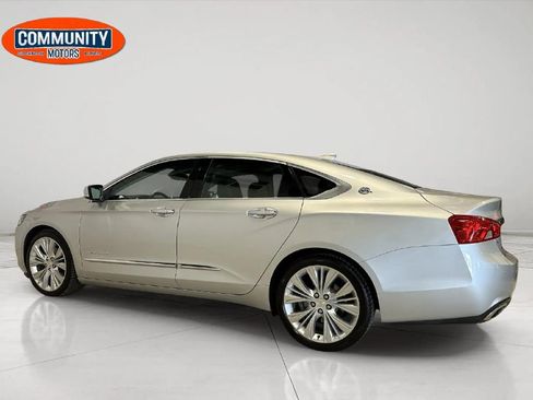 Used 2015 Chevrolet Impala LTZ FWD image 4
