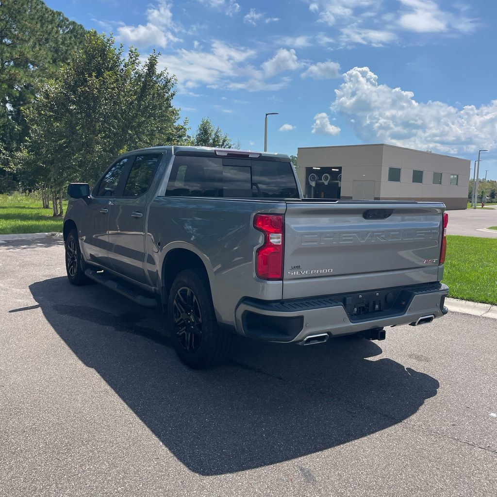Used 2023 Chevrolet Silverado 1500 RST AWD/4WD image 6