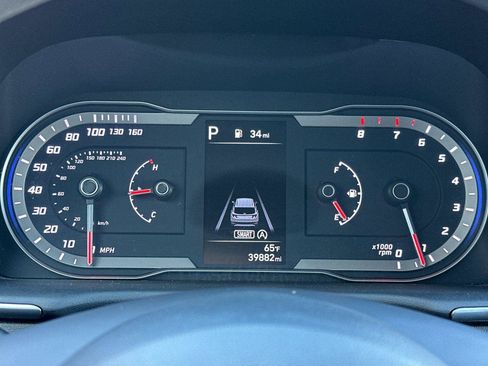 Used 2022 Hyundai Tucson SE w/ Cargo Package image 23