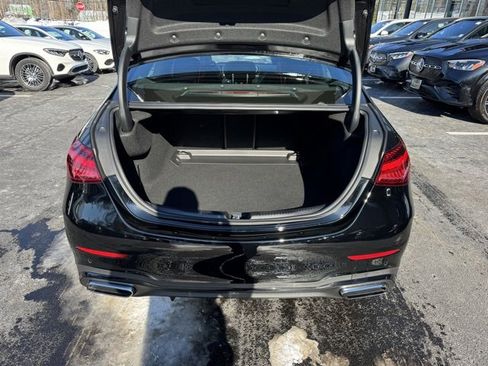 Used 2025 Mercedes-Benz C 300 4MATIC Sedan image 11