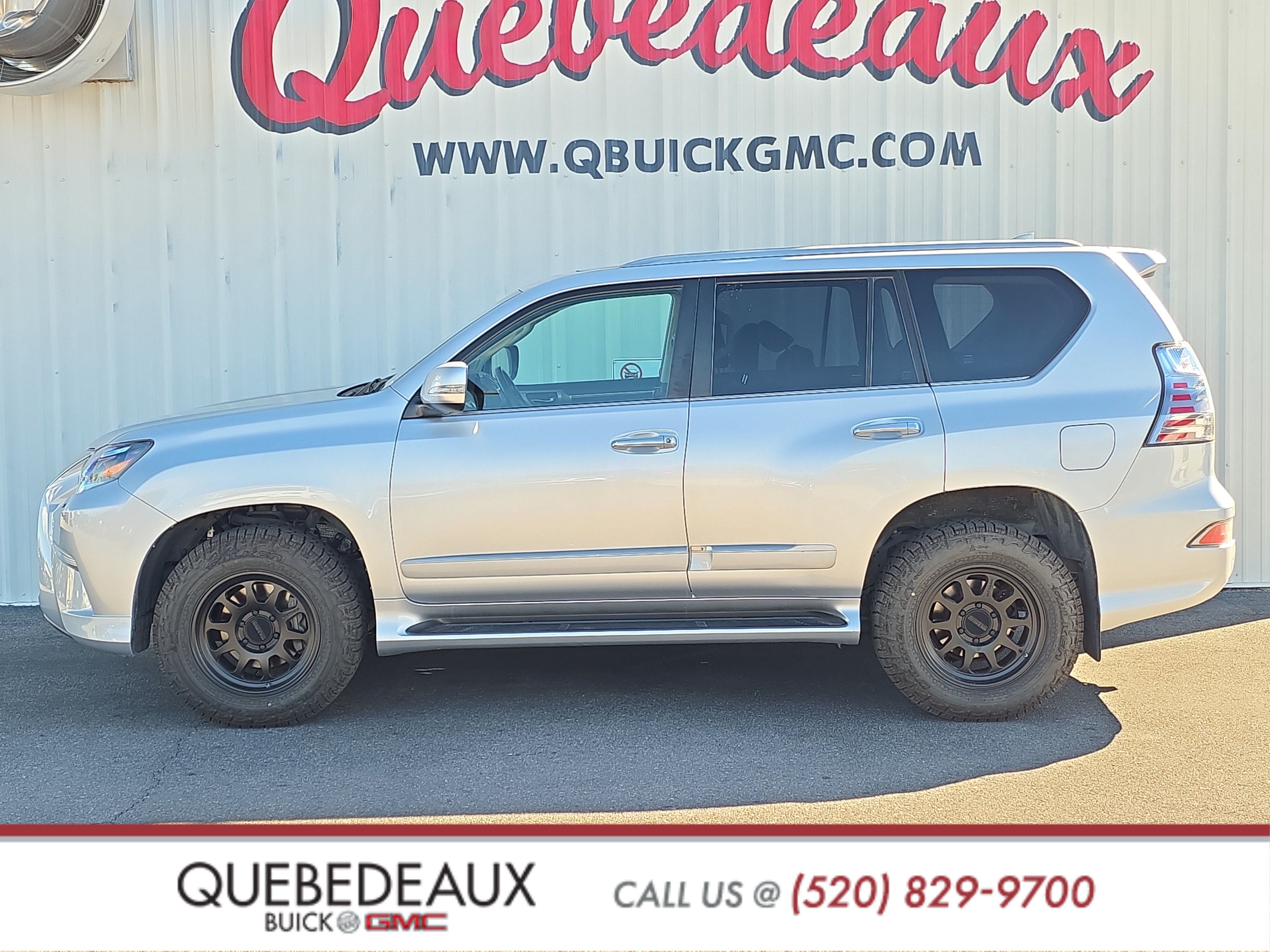 Used 2019 Lexus GX 460 w/ Navigation Package AWD/4WD image 4