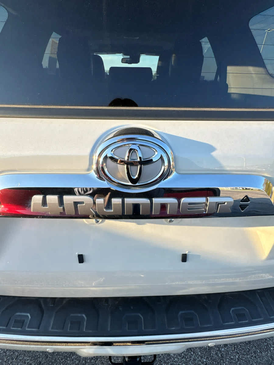 Used 2023 Toyota 4Runner Limited AWD/4WD image 26