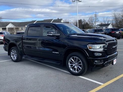 Used 2022 RAM 1500 Laramie w/ Sport Appearance Package image 7