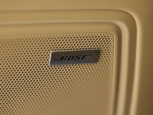 Certified 2026 Porsche Macan AWD/4WD image 23