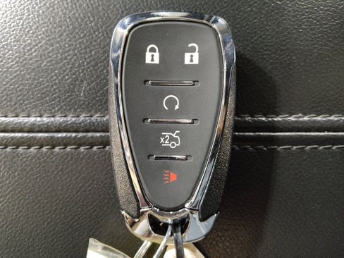Used 2020 Chevrolet Malibu LT FWD image 27