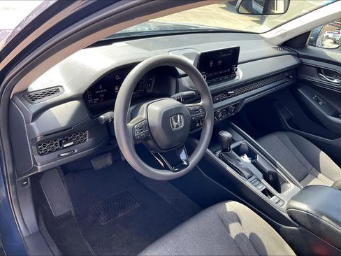 Used 2023 Honda Accord EX image 8
