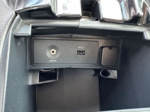 Used 2013 Ford Fusion S FWD image 32