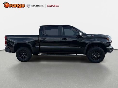 Used 2024 Chevrolet Silverado 1500 ZR2 w/ ZR2 Bison Edition AWD/4WD image 2