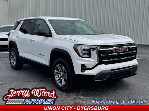 Used 2026 GMC Terrain Elevation FWD image 1