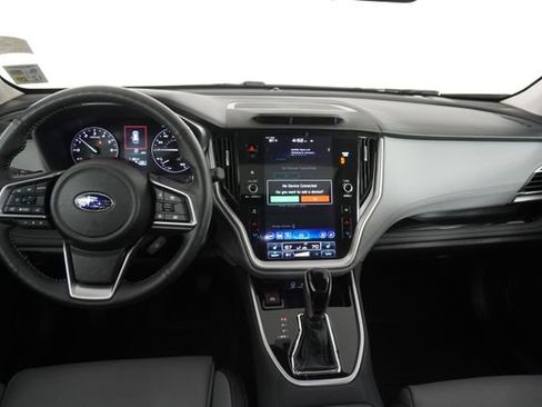 Used 2025 Subaru Outback Limited image 35